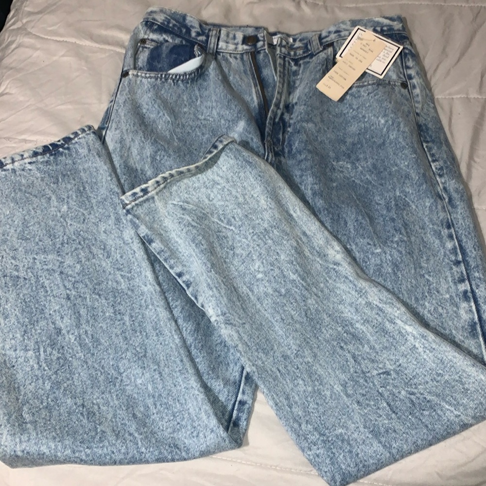BRAND NEW CALVIN JEANS‼️